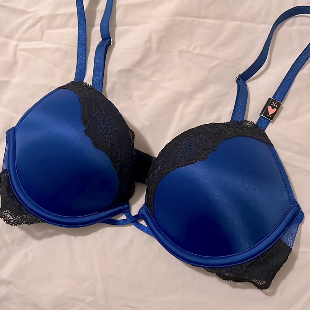 Victoria Secret push-up bra